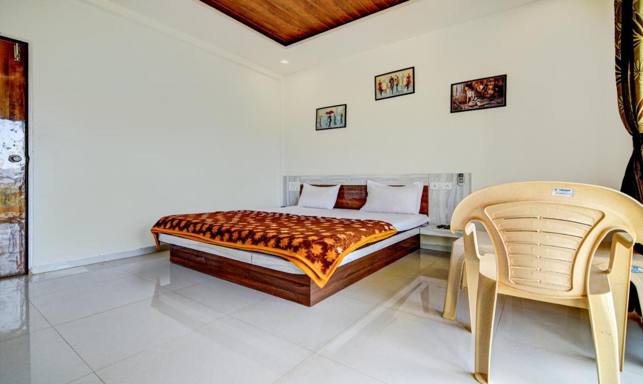 Aditya Hill View Inn Mahābaleshwar Екстериор снимка