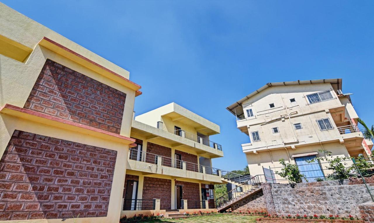 Aditya Hill View Inn Mahābaleshwar Екстериор снимка