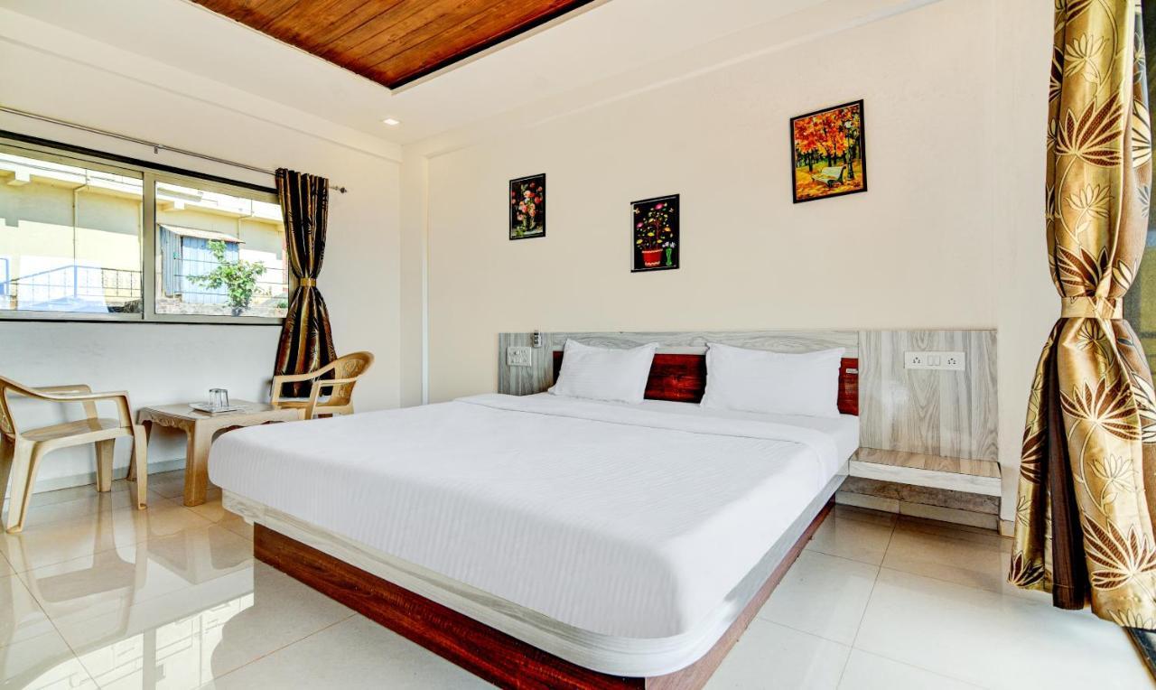 Aditya Hill View Inn Mahābaleshwar Екстериор снимка