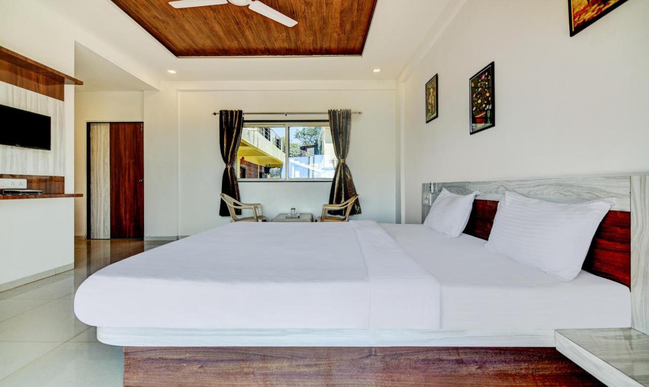 Aditya Hill View Inn Mahābaleshwar Екстериор снимка